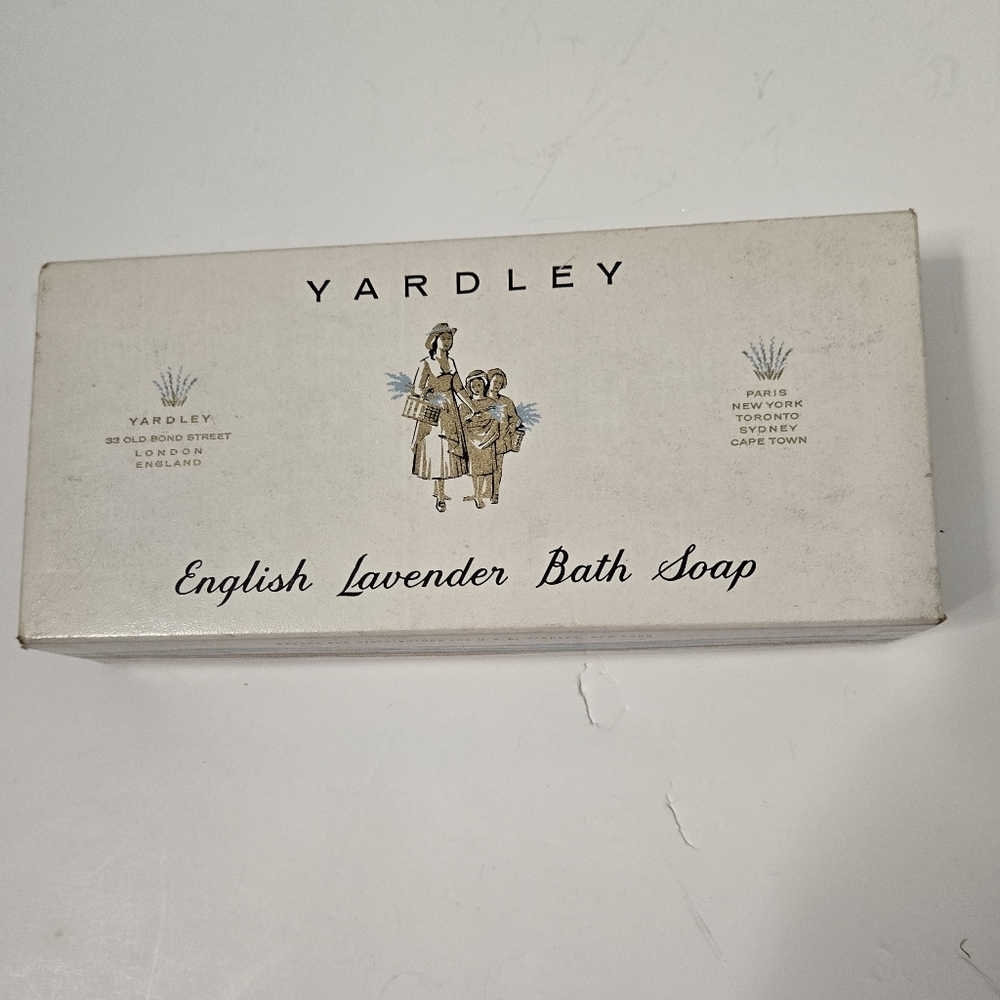 1940s Vintage Yardley English Lavender Soap Box Empty Box